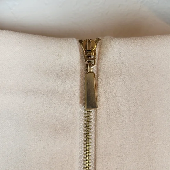 NWT Calvin Klein Short Sleeve Side Tuck Sheath Dress in Blossom Size 10 - Picture 8 of 10